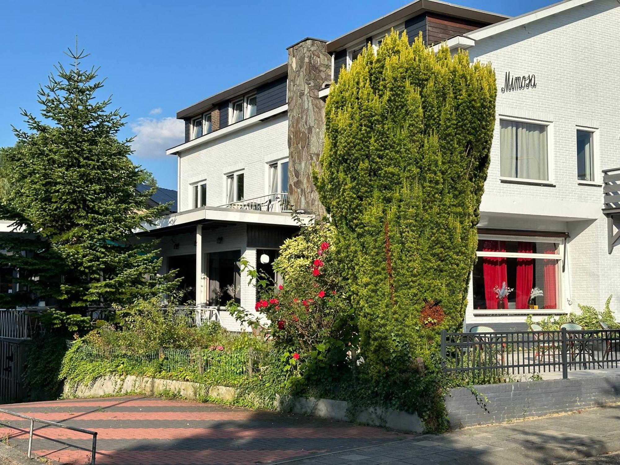 Mimosa Hotel Valkenburg aan de Geul Bagian luar foto